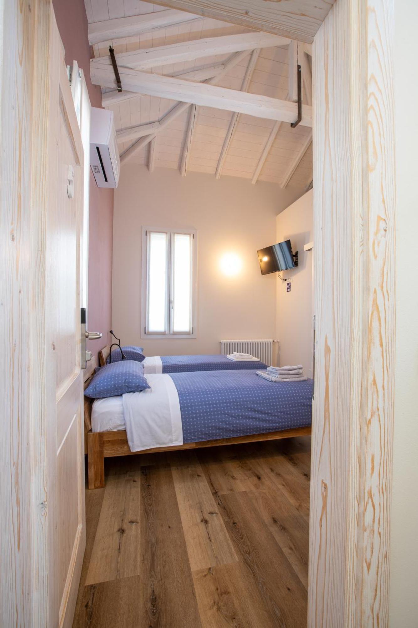 B&B Casa Livia Pordenone Ruang foto